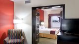Holiday Inn Express & Suites Suite