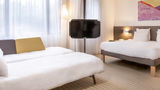 Suite Novotel Paris Roissy CDG Room