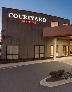 Courtyard Charlotte Airport North