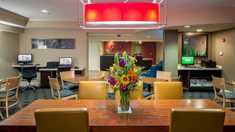 <b>TownePlace Suites Baltimore BWI Airport Lobby</b>. Images powered by <a href="https://leonardo.com/" title="Leonardo Worldwide" target="_blank">Leonardo</a>.