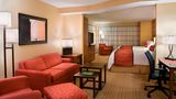 Courtyard by Marriott Calgary Airport Suite