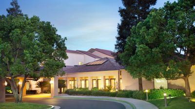 Courtyard by Marriott Bakersfield