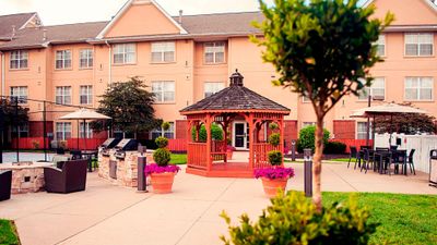 Residence Inn by Marriott Airport