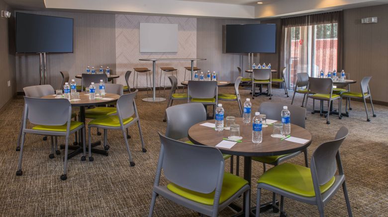 <b>SpringHill Suites by Marriott Meeting</b>. Images powered by <a href="https://leonardo.com/" title="Leonardo Worldwide" target="_blank">Leonardo</a>.