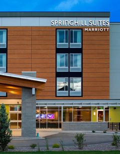 hotels in eureka montana