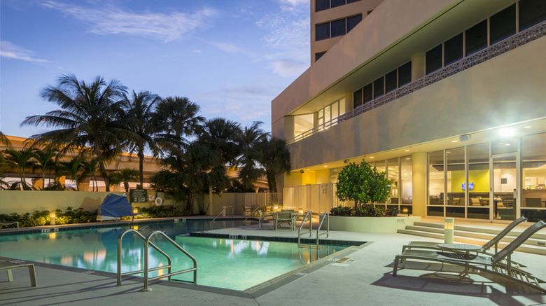 <b>Holiday Inn Palm Beach Airport Pool</b>. Images powered by <a href="https://leonardo.com/" title="Leonardo Worldwide" target="_blank">Leonardo</a>.