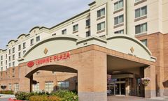 Crowne Plaza Anchorage Midtown