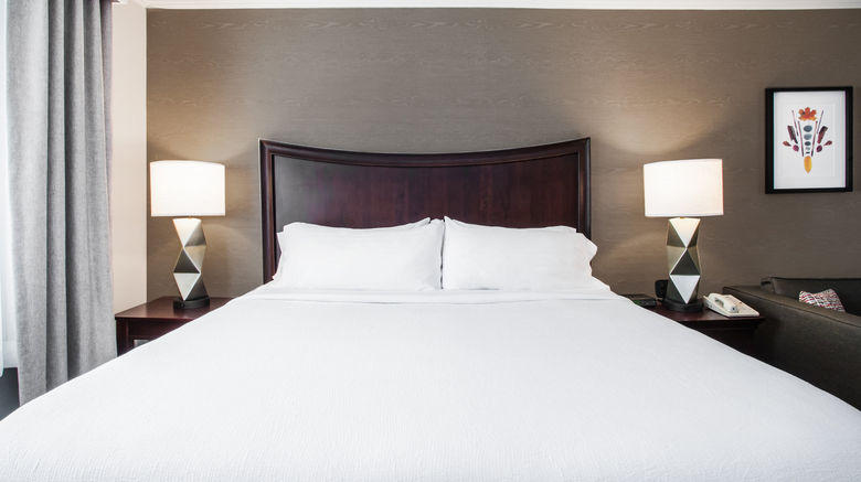 <b>Holiday Inn Resort Lake George Room</b>. Images powered by <a href="https://leonardo.com/" title="Leonardo Worldwide" target="_blank">Leonardo</a>.
