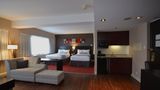 Crowne Plaza Montreal Airport Suite