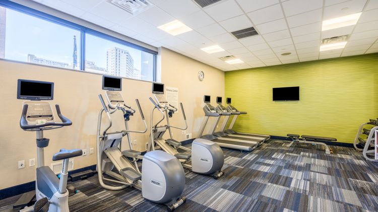 Holiday Inn Express Midtown Health Club