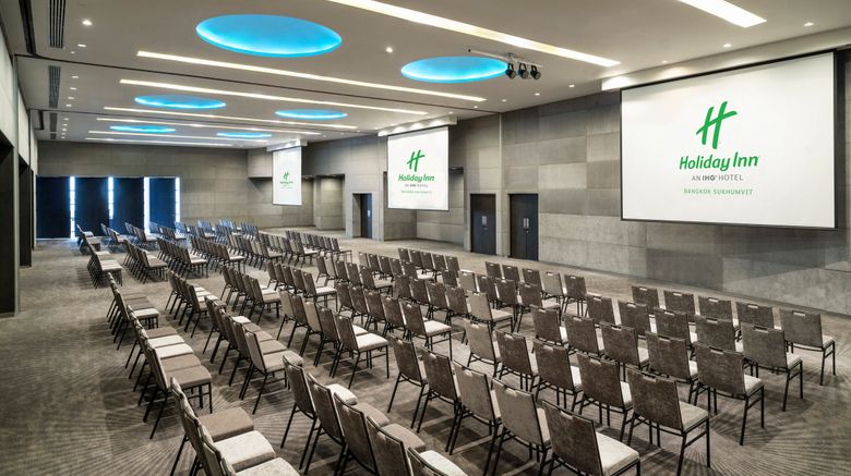 Holiday Inn Bangkok Sukhumvit Bangkok Thailand Hotels First Class Hotels In Bangkok Gds Reservation Codes Travelage West