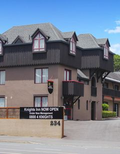 Knights Inn Motel