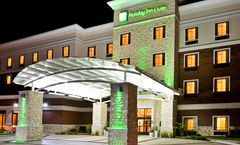 Holiday Inn & Suites McKinney-Fairview