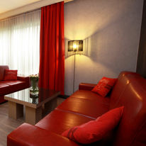 Leonardo Hotel Charleroi City