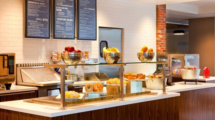 Four Points Sheraton San Francisco Bay Restaurant