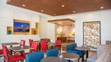 Holiday Inn Express & Suites North Shore Restaurant
