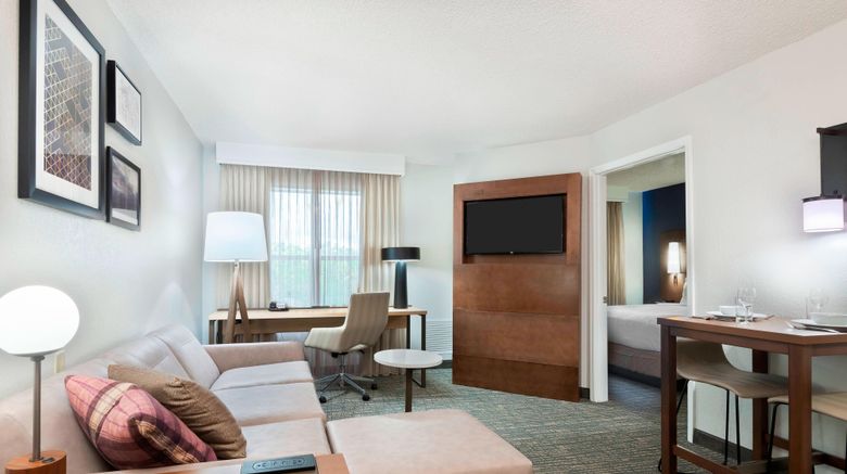 <b>Residence Inn Sarasota Bradenton Suite</b>. Images powered by <a href="https://leonardo.com/" title="Leonardo Worldwide" target="_blank">Leonardo</a>.