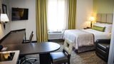 Candlewood Suites Pearl Room