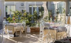 Naples Hotel