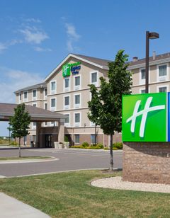 Holiday Inn Express & Suites Rogers