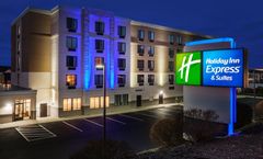 Holiday Inn Express Hotel & Suites