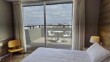 Smart Hotel Montevideo Room