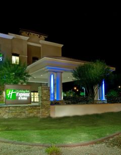 Holiday Inn Express & Suites Phoenix