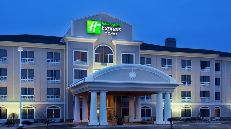 Holiday Inn Express Hotel  and  Suites Exterior. Images powered by <a href="http://www.leonardo.com" target="_blank" rel="noopener">Leonardo</a>.