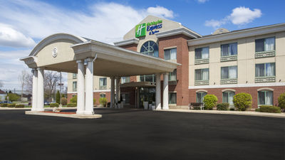 Holiday Inn Express Hotel & Suites