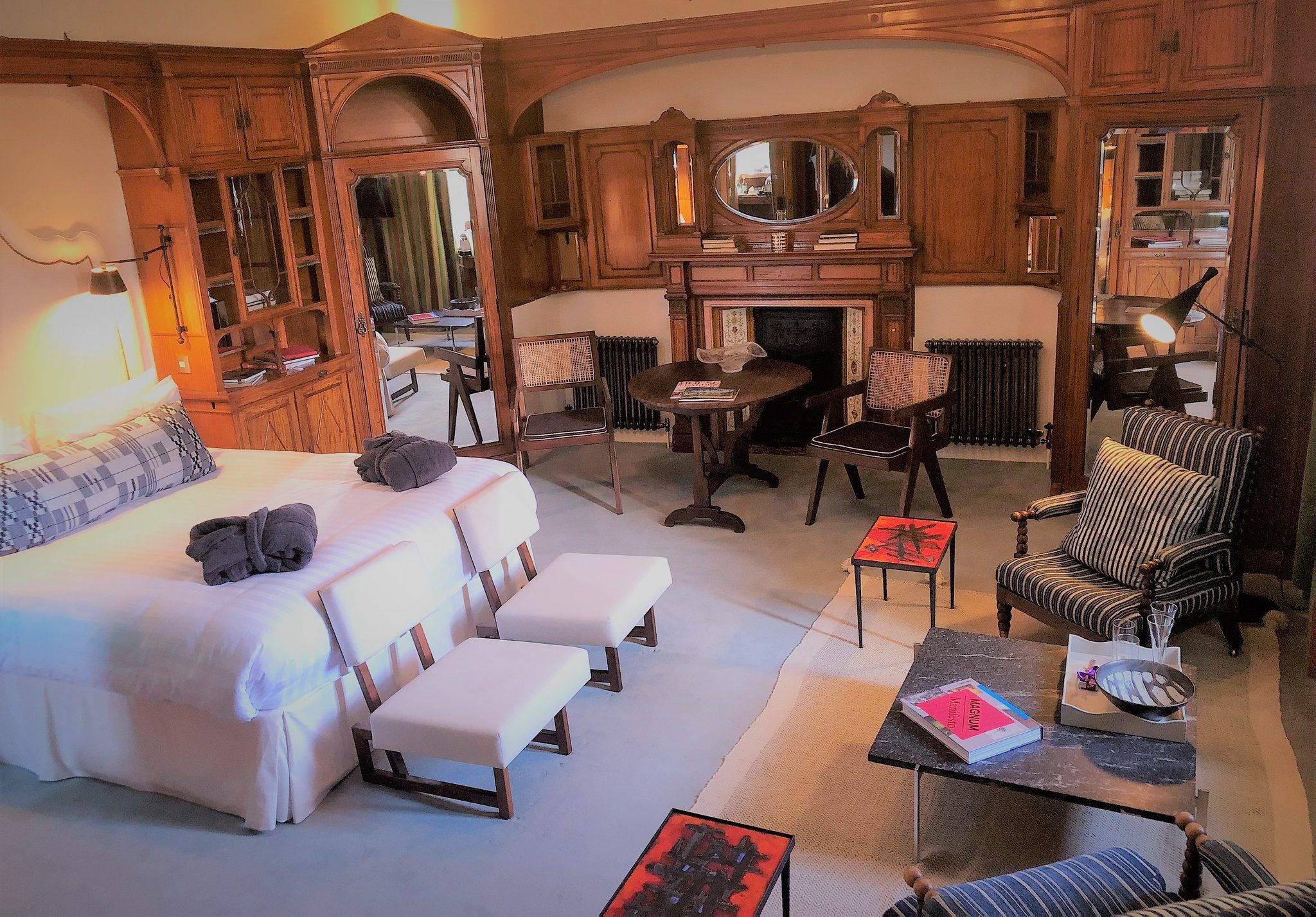 oakley court windsor