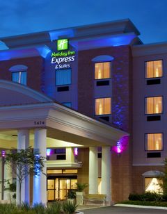 Holiday Inn Express Hotel & Suites -East