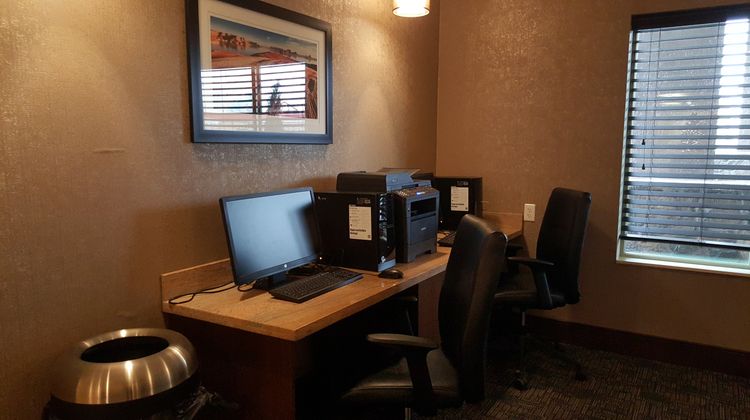 Holiday Inn Express & Stes Springville Other