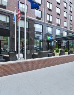 Holiday Inn Express Manhattan West Side