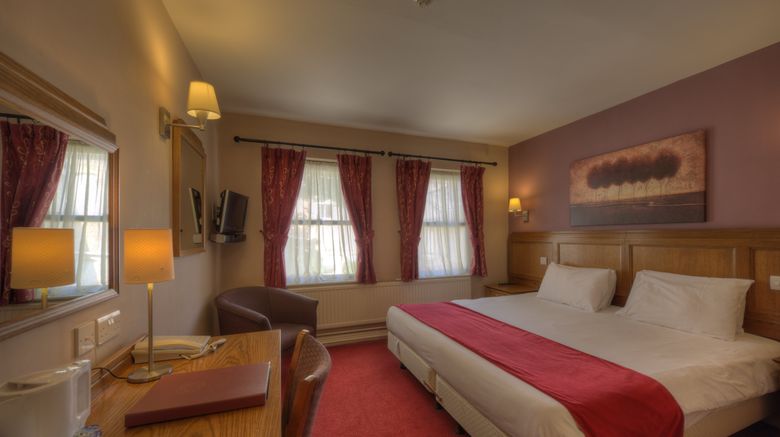 <b>The Brentwood Hotel Room</b>. Images powered by <a href="https://leonardo.com/" title="Leonardo Worldwide" target="_blank">Leonardo</a>.