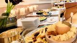 <b>Alden Suite Hotel Splugenschloss Restaurant</b>. Images powered by <a href="https://leonardo.com/" title="Leonardo Worldwide" target="_blank">Leonardo</a>.