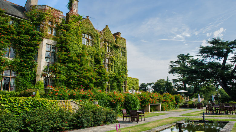Pennyhill Park Hotel Spa Bagshot England Hotels Deluxe Hotels In Bagshot Gds Reservation Codes Travelage West