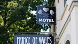 Prince of Wales Motor Inn Exterior