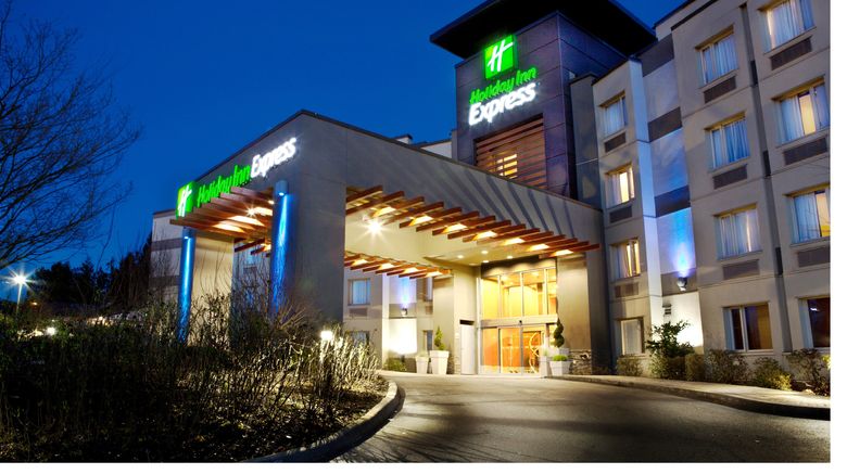 Holiday Inn Express  and  Suites Langley Exterior. Images powered by <a href="http://www.leonardo.com" target="_blank" rel="noopener">Leonardo</a>.