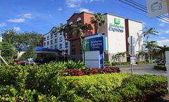 Holiday Inn Express & Suites FLL Arpt W