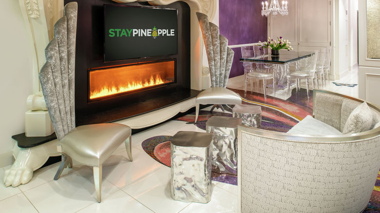 <b>Staypineapple, An Artful Hotel, Midtown Lobby</b>. Images powered by <a href="https://leonardo.com/" title="Leonardo Worldwide" target="_blank">Leonardo</a>.