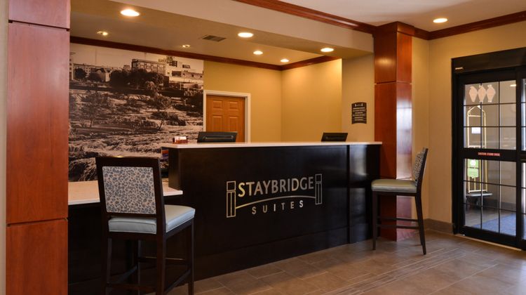 Staybridge Suites Lobby