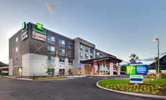 Holiday Inn Express & Suites Terrace