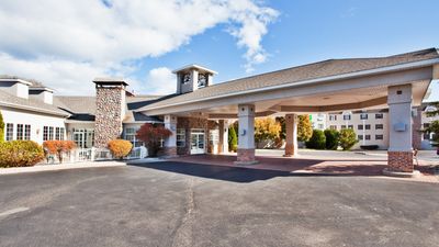 Holiday Inn Express St Ignace-Lake Front
