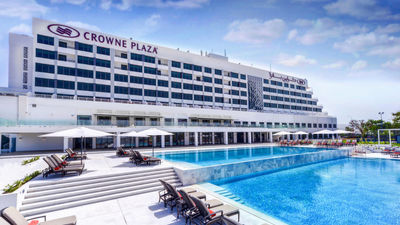 Crowne Plaza Hotel Muscat