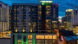 Holiday Inn & Suites Nashville Downtown Exterior