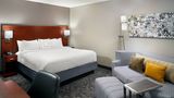 Courtyard by Marriott Macon Suite
