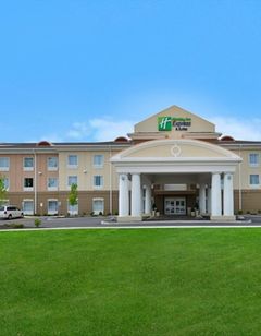 Holiday Inn Express and Suites Utica