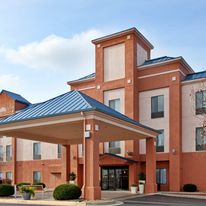 Holiday Inn Express & Suites Lansing-Lea