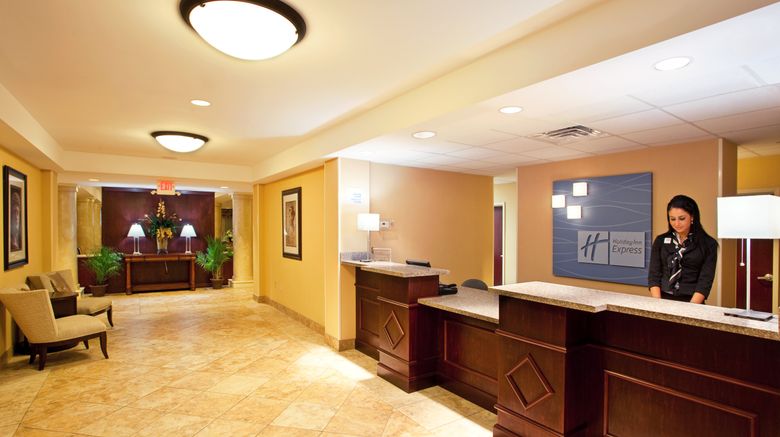 <b>Holiday Inn Express Niagara Falls Lobby</b>. Images powered by <a href="https://leonardo.com/" title="Leonardo Worldwide" target="_blank">Leonardo</a>.