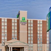Holiday Inn Express/Suites Chatham South